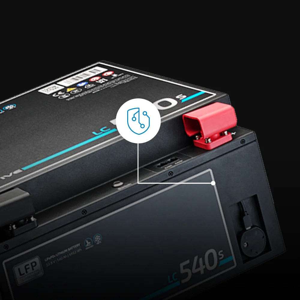 Nahaufnahme einer LC S LT Untersitzbatterie mit passendem Feature-Icon