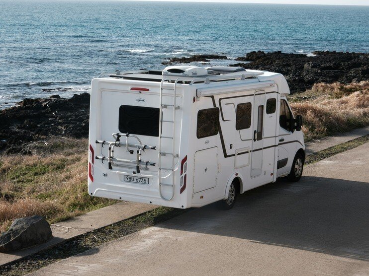 Campingtoiletten für Wohnmobile und Wohnwagen  - Campingtoiletten für Wohnmobile und Wohnwagen 